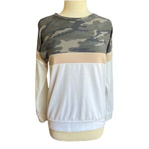 Pink Lily Size Small Colorblock White Camo Beige Long Sleeve Top T-Shirt Tee